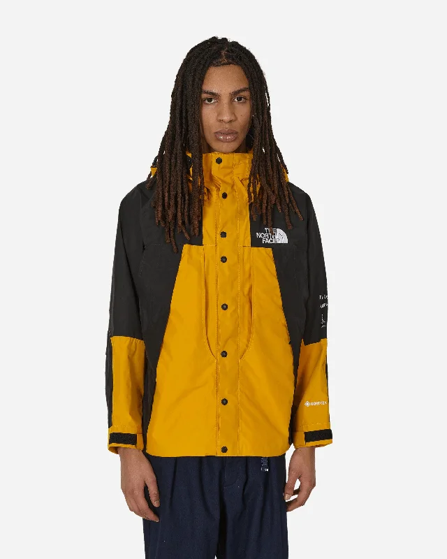 men's jackets for wet weather protection-GORE-TEX Multi-Pocket Jacket Black / Simmit Gold