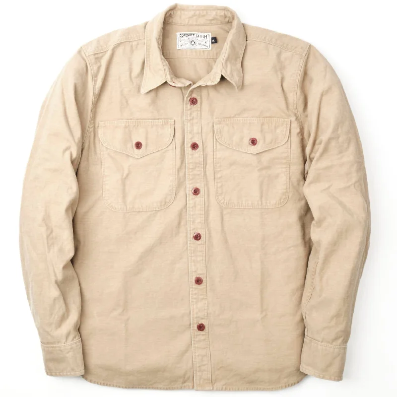 Men's classic lodge shirts-Men's Utility Light Shirt In Khaki