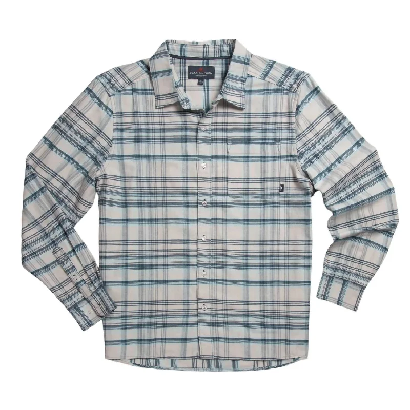 Men's subtle micro-mist shirts-Rad Plaid Long Sleeve Shirt In Fish Bite Plaid