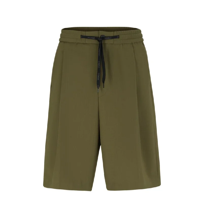 Men's tidy cuffed pants-Relaxed-fit shorts in structured performance-stretch fabric